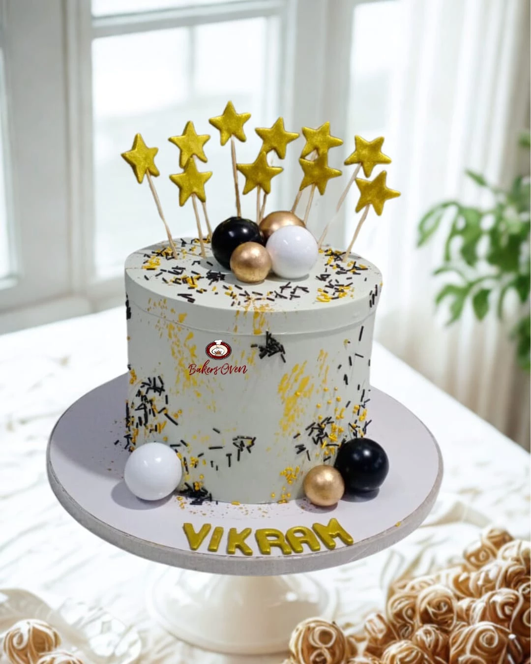 Elegant Faux Ball Cake
