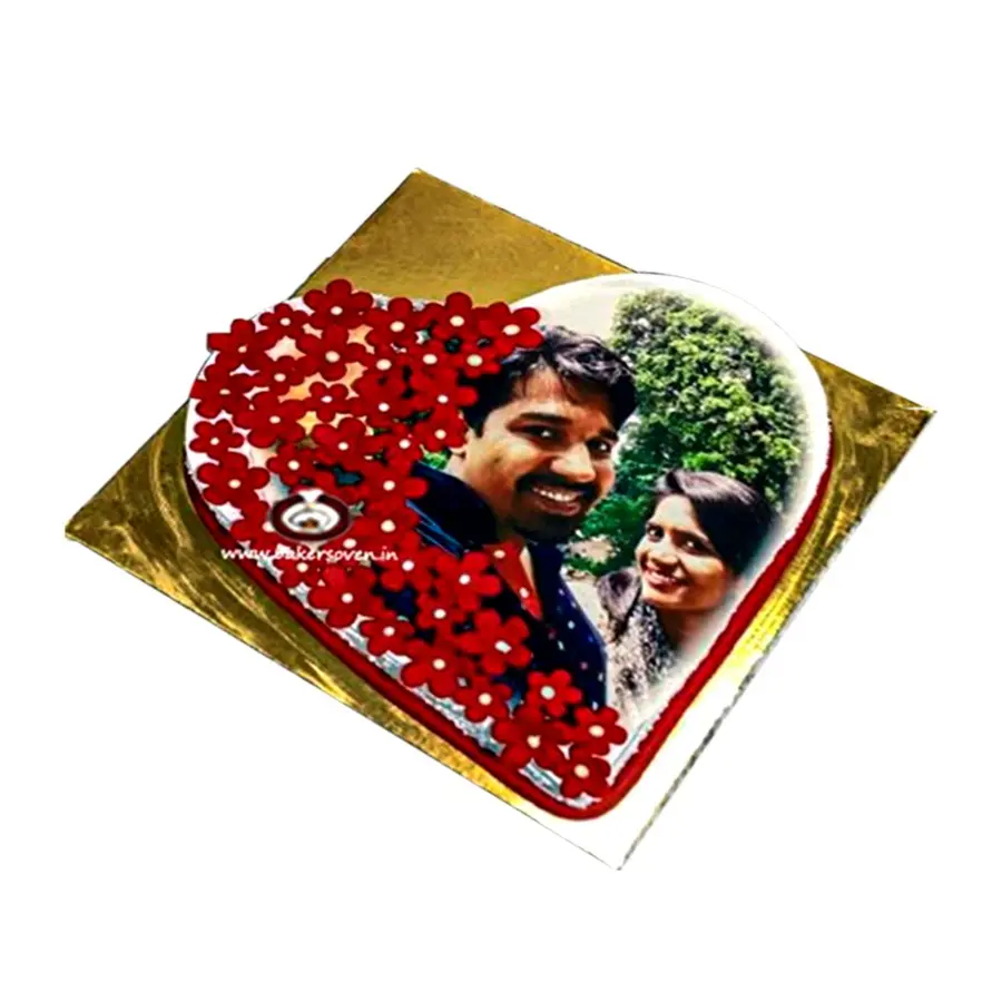 Couple Photo Cake
