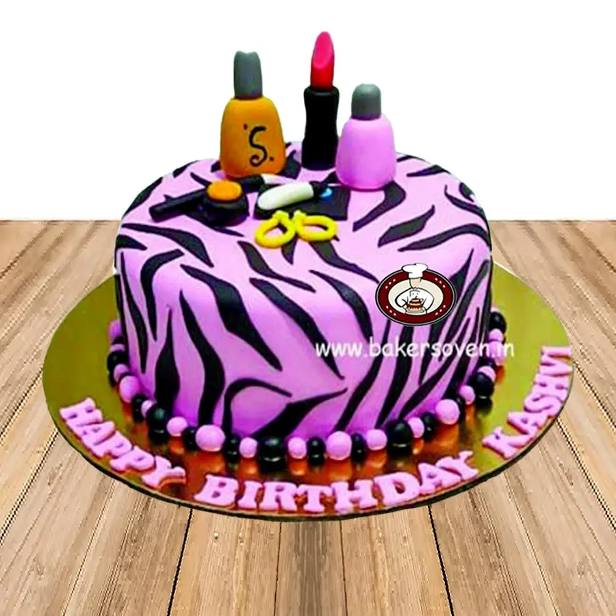 MakeUp Theme Cake B