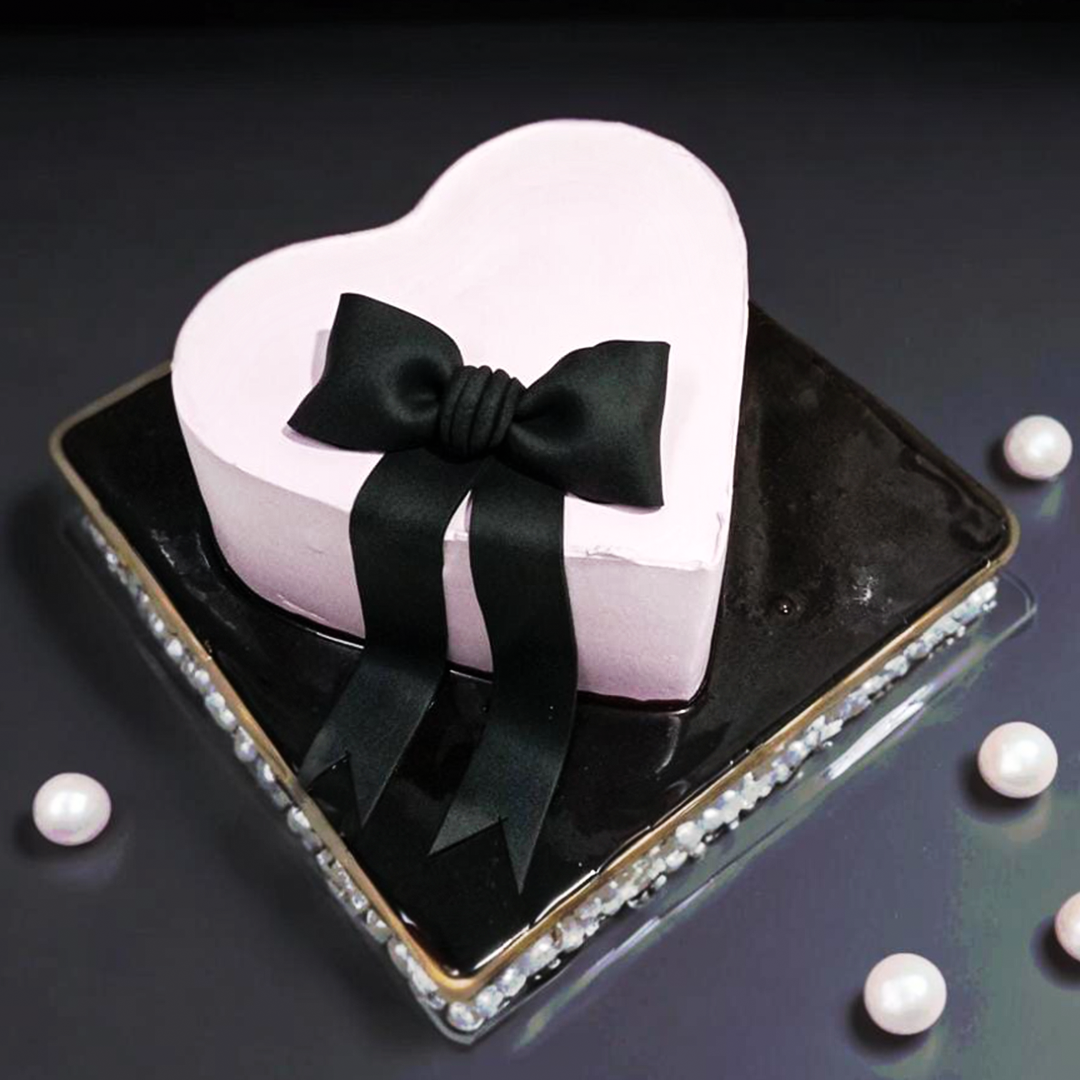 Valentine Cake 9