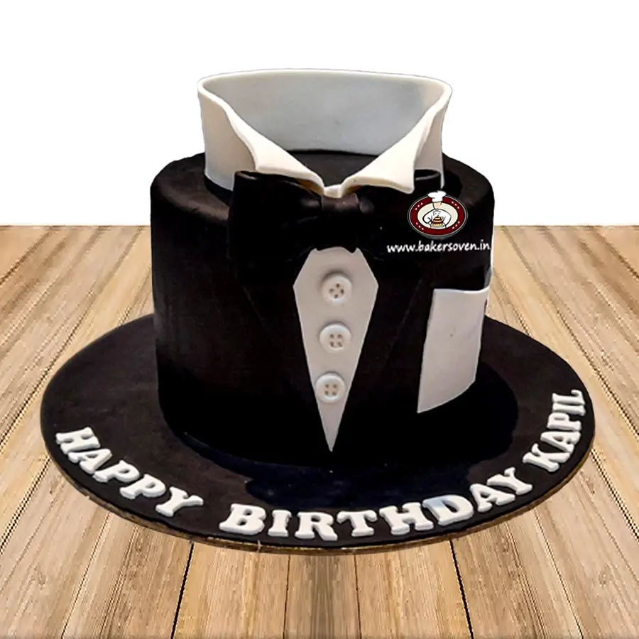 Bow & Collar Cake