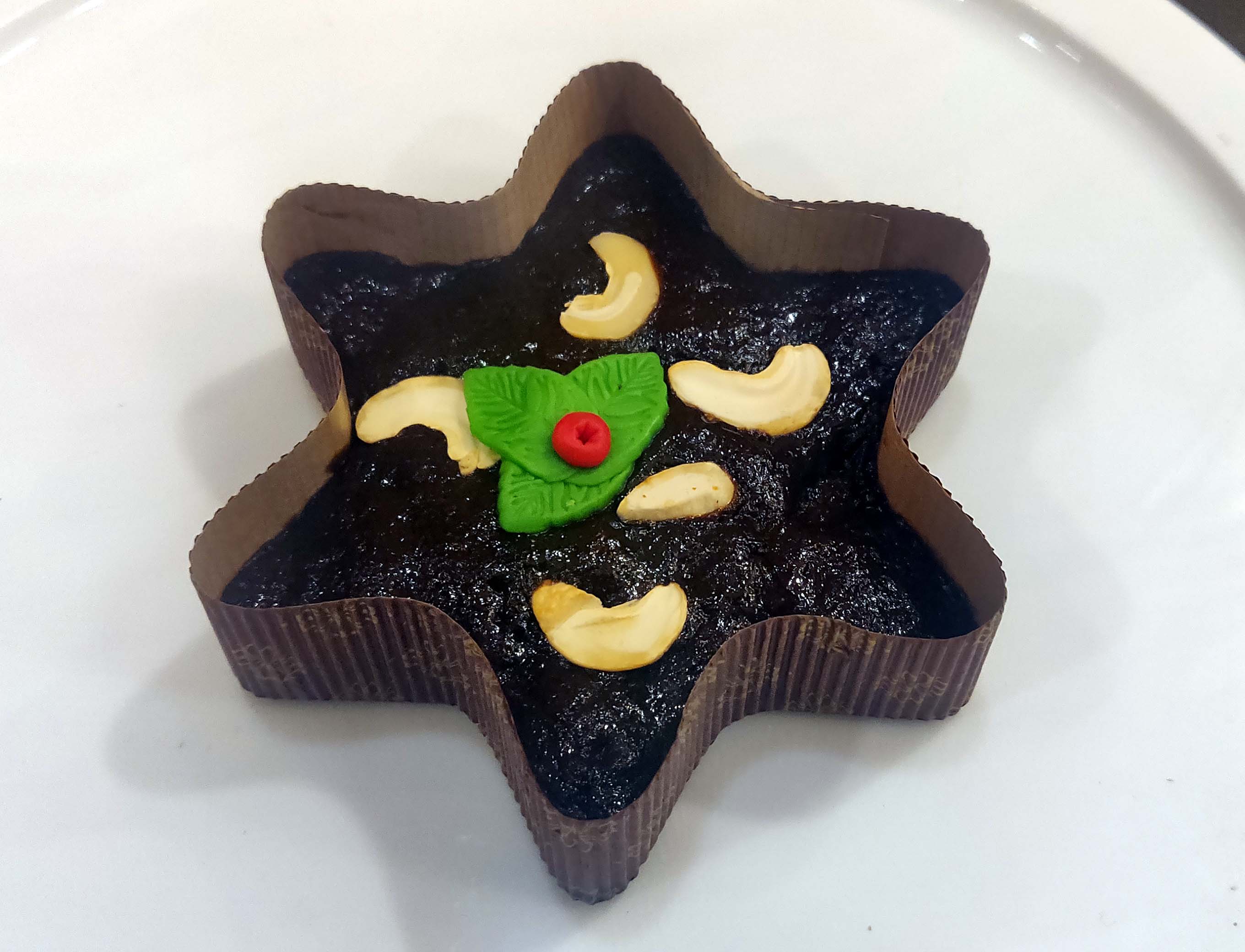 Plum Cake Star Shape