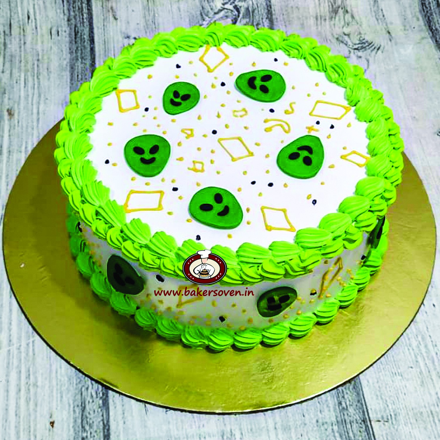 Three Eyed Alien Cake| Customised