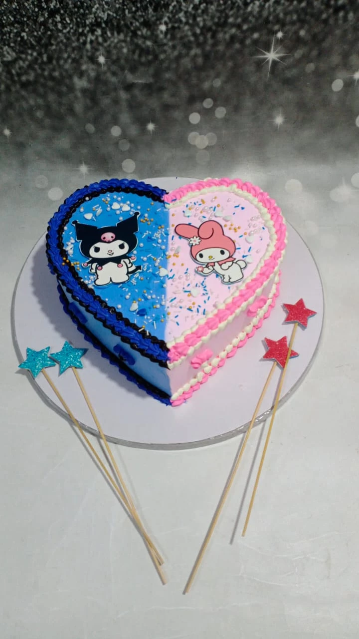 Kuromi Heart Cake