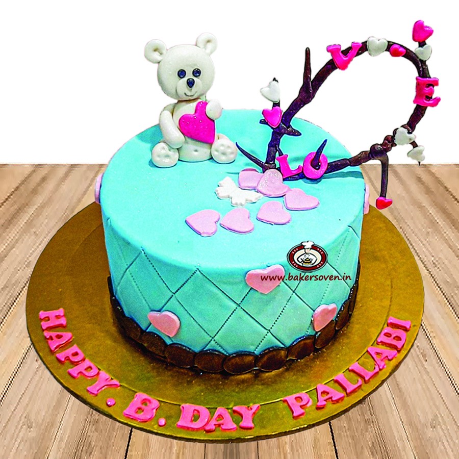 Teddy Bear Love Cake